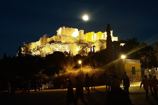 Electric Bike Tour of Athens by Night - Exploring Athens Old Town: The Atmospheric Plaka