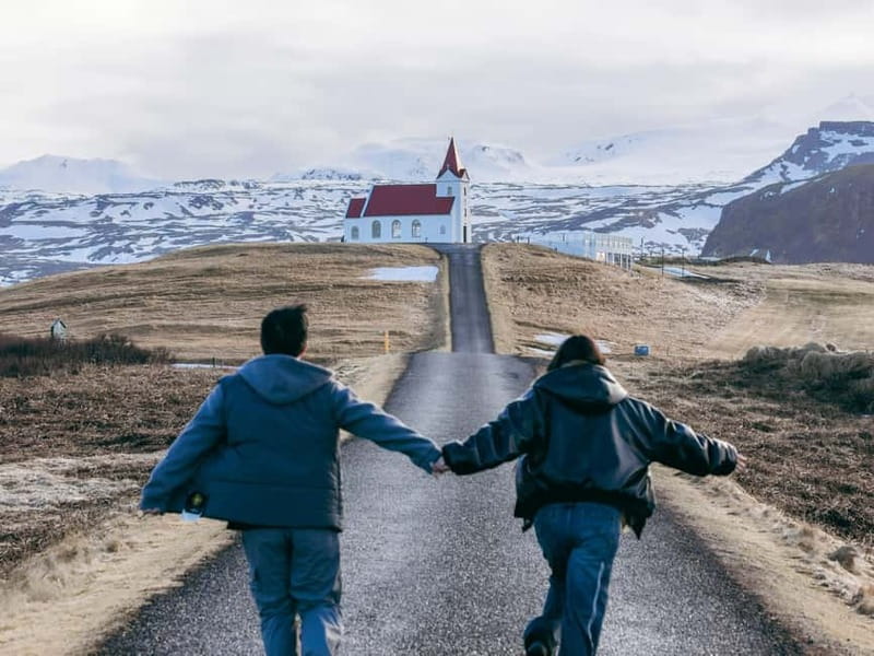 Elopement in Iceland-Private trip with Photography and Guide - The Personal Touch: Private Service and Custom Itinerary