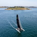 Embark in Larmor-Baden: discover our Extreme 40 catamaran. - Start Your Adventure in Larmor-Baden and Meet the Skipper