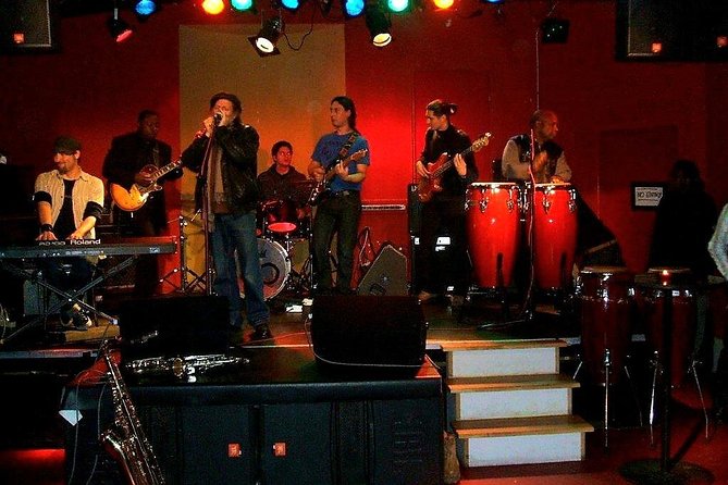 ENGLISH GUIDED TOUR ST. PAULI - The Black diamonds of Hamburg - the sinful mile - Enjoying the Atmosphere with a Complimentary Drink