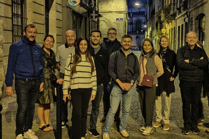 Enigmatic Ghosts, Crimes, & haunting Tales of dark Bordeaux - Meeting Point and Walkability of the Tour