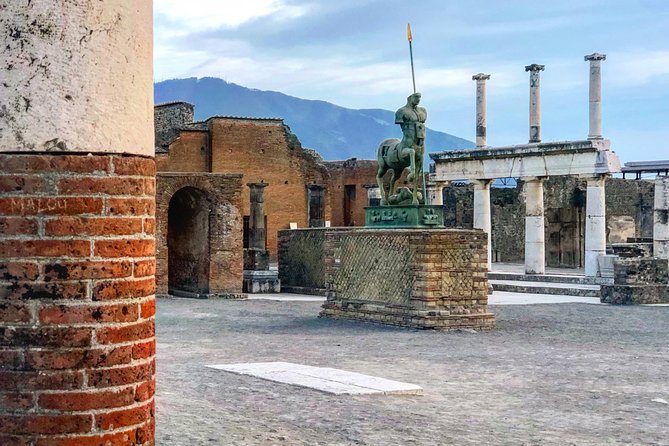 Enjoy Pompeii & Mt. Vesuvius: Semi-Private Tour from Positano - Exploring Pompeii with an Expert Guide