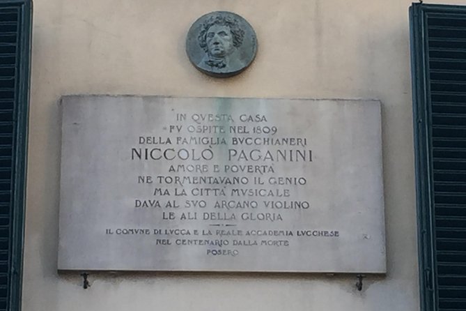 Enjoyable music tour of the historical city of Lucca - The Churches of San Giovanni and San Martino