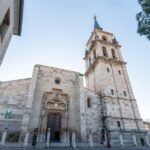Entrance to the Cathedral of San Bernardo in Alcalá de Henares - Practical Details and Accessibility