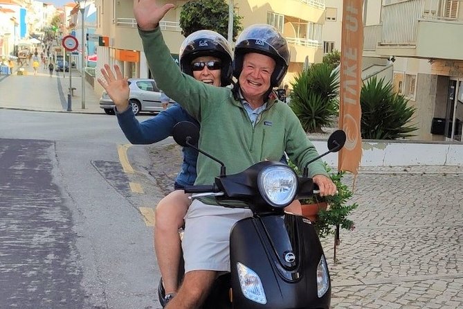 Ericeira | RENT 24h Scooter 125cc - Convenient Location and Meeting Point in Ericeira