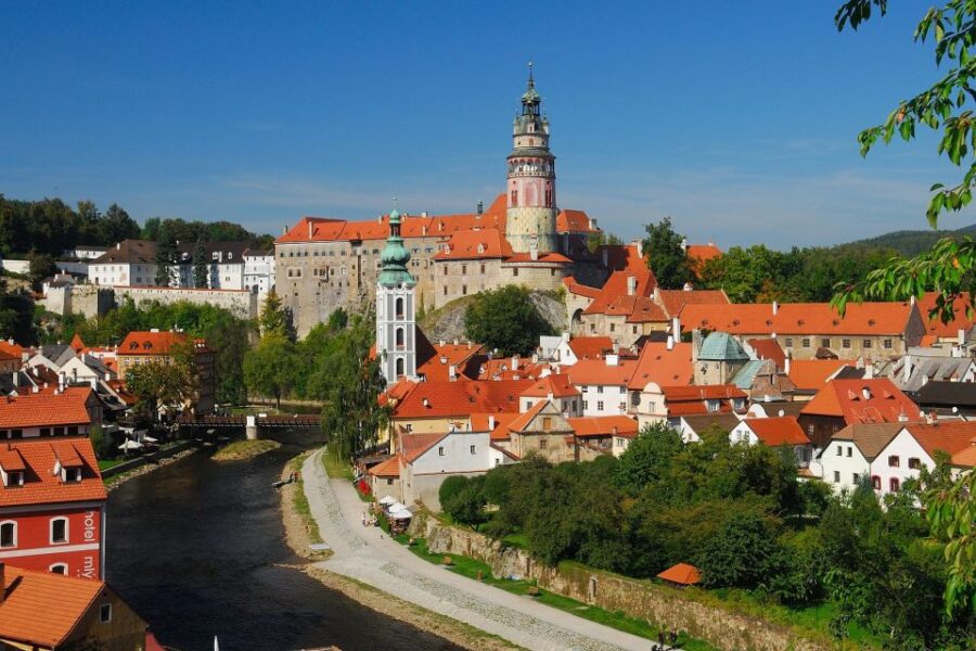 eský Krumlov - with lunch - Exploring Cesky Krumlov’s Historic Town Center