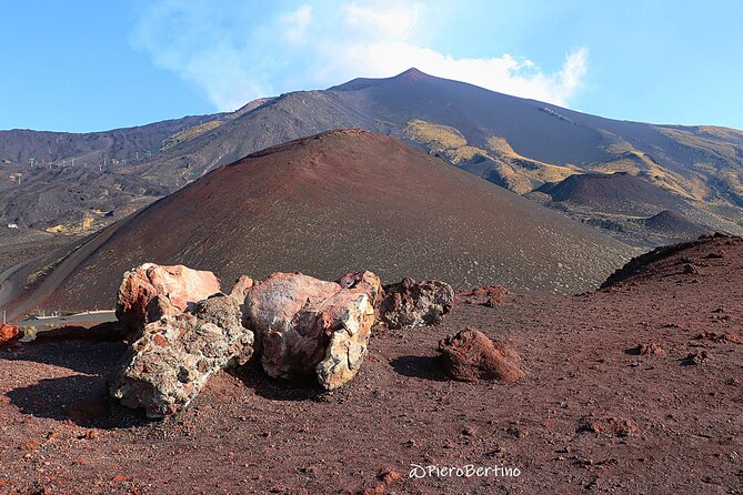 Etna Sunset Tour - Starting the Tour: Meeting and Pickup in Catania