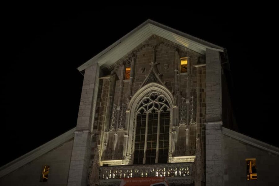 Evening Guided Tour of Chambéry  City of the Dukes of Savoy - Exploring Hidden Gems and Secret Alleys