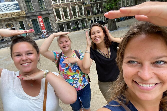 Exciting Murder Mystery - Interactive city walk in Cologne - How the Interactive Game Works in Cologne