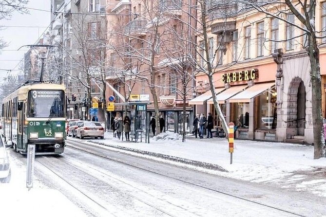 Exclusive 4 hour VIP Tour Helsinki by Lux Car with Guide+Lunch - The Comfort of a Private, Luxury Car Throughout Helsinki