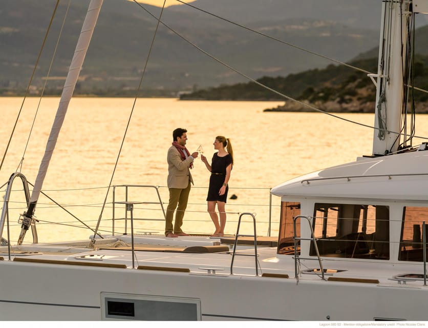 Exclusive Catamaran Sailing Adventure, BBQ & drinks on board - Snorkeling and Swimming at Santorini’s Best Beaches