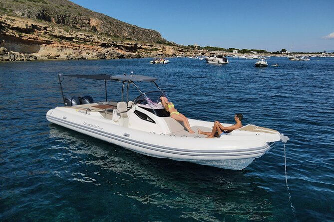 Exclusive Favignana Levanzo tour with tasting - Levanzo: The Wild and Romantic Island