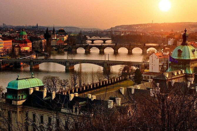 Exclusive Private Tailored Tour of Prague from Vienna - Exploring Prague Castle: A World of Architectural Marvels