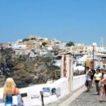 Exclusive Santorini: Oia, Pyrgos & Imerovigli in Small Group - Scenic Clifftop Walk from Imerovigli to Firostefani