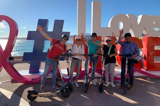 Excursion on electric scooter in Nice - The Unmissable - Discovering Castle Hill and Its Breathtaking Viewpoints