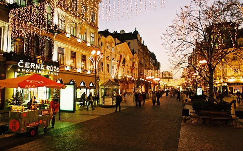 Experience Christmas Shopping In Prague - Exploring Prague’s Christmas Markets: Old Town Square’s Grand Display