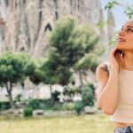 Explore Barcelona by Bike & Photo Shooting - Scenic Ride through Port Vell and Waterfront Views