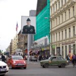 Explore Berlin Shore Excursion: Top Attractions Private Tour from Warnemuende - Art and History at the East Side Gallery