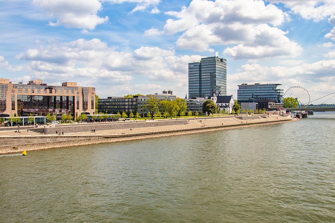 Explore Cologne in 60 minutes with a Local - Starting Point at Kardinal-Höffner-Platz with Easy Access