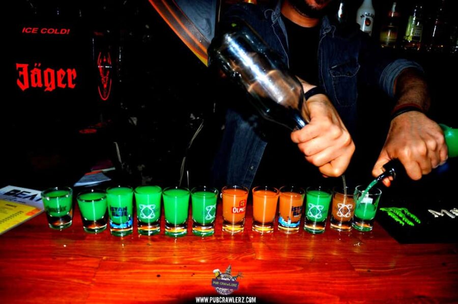 Explore Istanbul Night Life: Pub Crawl - Visiting 4 Diverse Bars and Clubs in Taksim