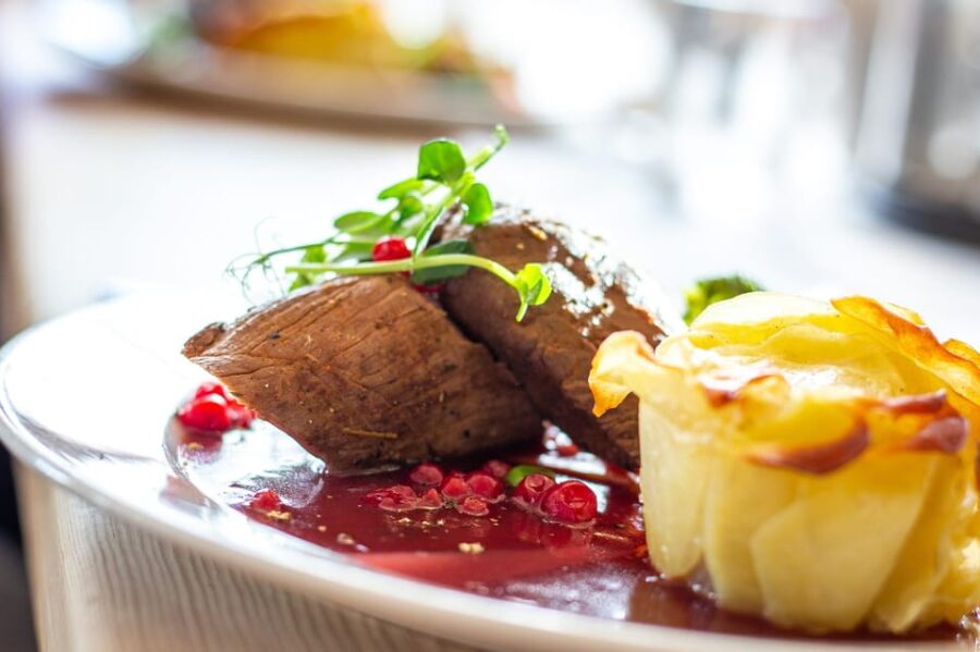 Explore Jotunheimen - 2 Days with Snowshoeing and Snowcoach - The Snowcoach Journey to Eidsbugarden