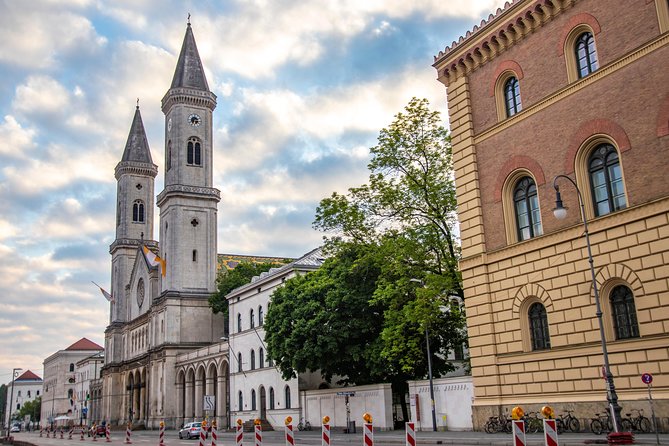Explore Munichs History and Culture with a Local - Discover Munich’s Oldest Parish Church and Its Bells