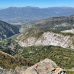 Explore Rabdisht: Guided Tour of the Stone Village - Visiting the Village Mosque and Its Significance