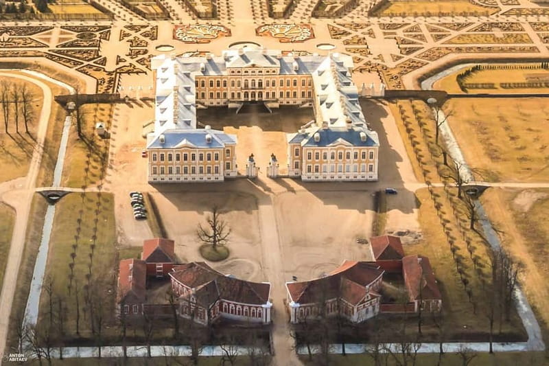 Explore the Baltics: Riga - Vilnius / Vilnius - Riga Daytrip - Private, Flexible Transportation for the Baltics Tour