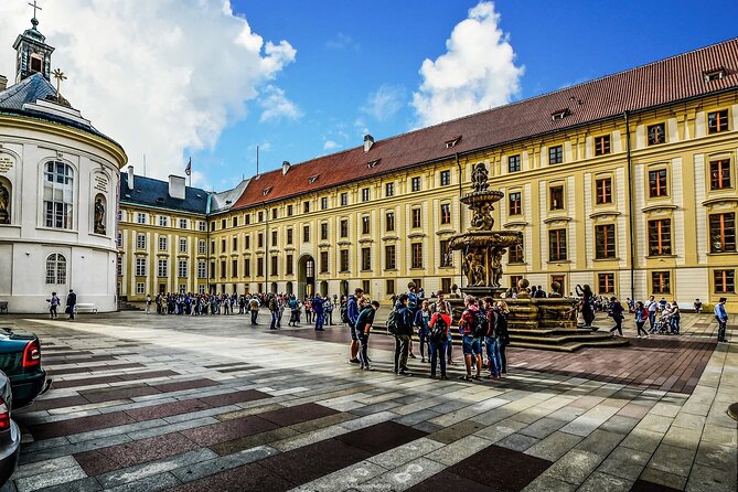 Explore the Historic Prague Castle: Private Half-Day Walking Tour - The Majestic Prague Castle and Its Historic Foundations