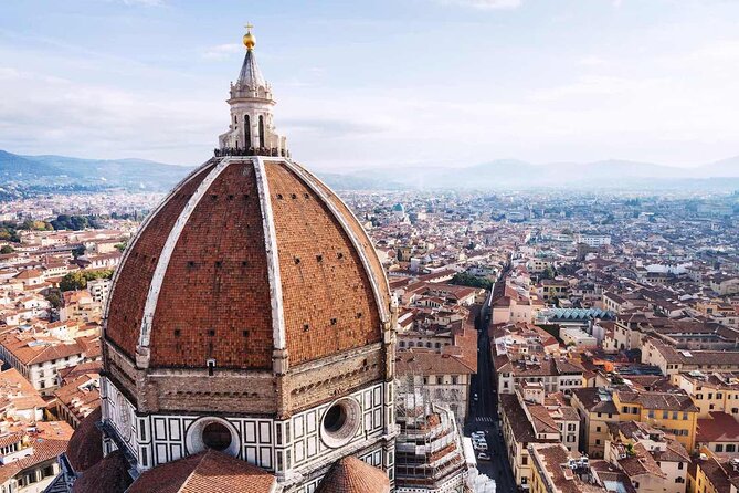 Exploring Florence Tour from the Second Largest Duomo in Italy - Exploring the Interior of the Florence Cathedral