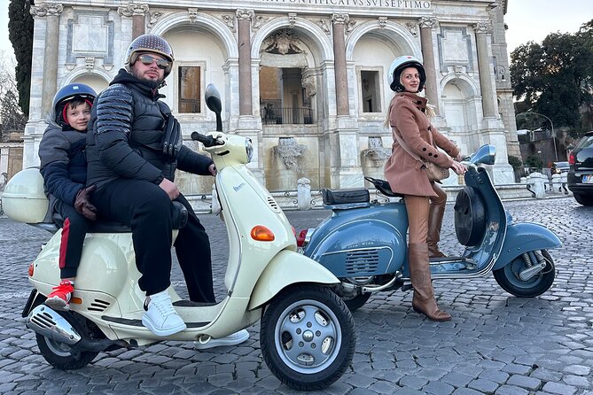 Exploring Rome on a Vintage Vespa Adventure Journey - Visiting the Pantheon: A Masterpiece of Ancient Architecture