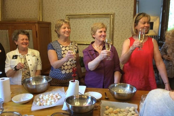 Express Pasta-Making Lesson with Gourmet Dinner - Starting Point in Florence: A Cozy Private Kitchen