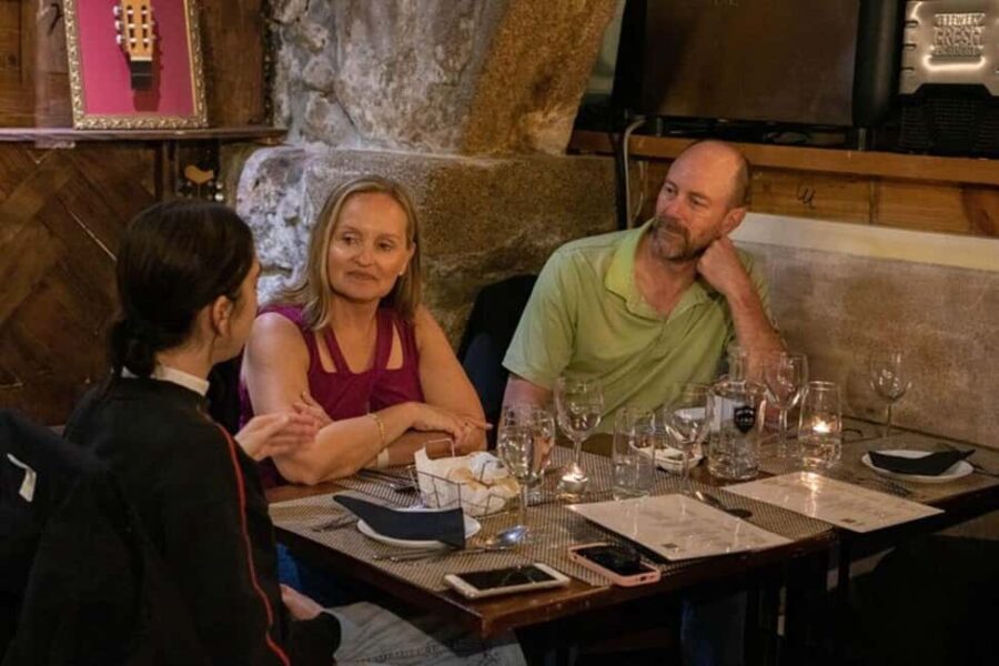 Fado Half Day Guided Tour with Dinner & live Show in Lisbon - Meeting in Rossio Square for an Authentic Lisbon Welcome