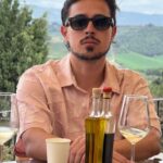 Family-Friendly Tuscany Tour for Wine Lovers & Non-Drinkers - Visiting a Family-Run Farm with Stunning Views of San Gimignano