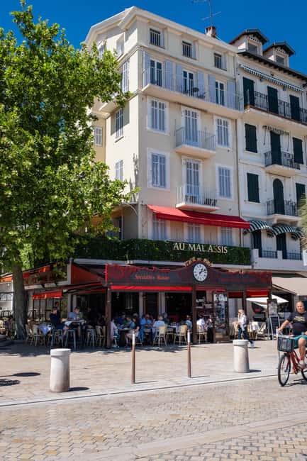 Fascinating Cannes  Private Walking Tour - Exploring Quai Saint-Pierre and Its Coastal Charm