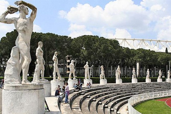 Fascist Rome Guided Tour: The Rise and Fall of Mussolini - The Significance of Piazza Venezia in Fascist Rome