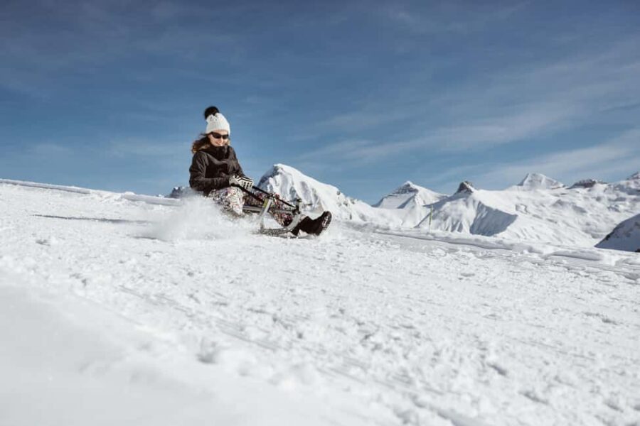 Fast-paced fun tobogganing on the VogellisiBerg - Starting Point and Accessibility at Silleren Valley Station
