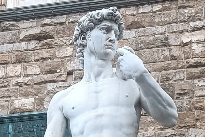 Fast Track Entrance to Galleria dell'Accademia - Meeting Point and Booking Details for Smooth Entry