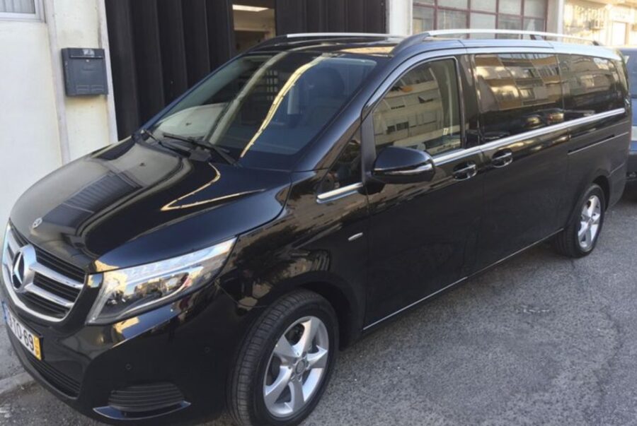 Fatima, Batalha, Nazaré and Óbidos: Private Full Day Tour - Departure and Pickup in Lisbon