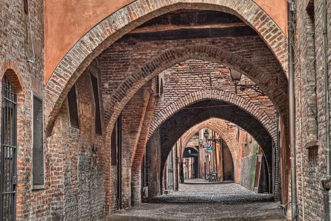 Ferrara Walking Tour with Audio and Written Guide - The Iconic Castello Estense and Its Stories