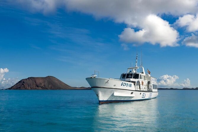 Ferry to Isla de Lobos: round-trip tickets from Corralejo - The Unique Landscape and Natural Environment of Lobos Island