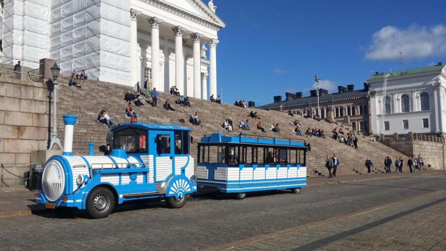 First Time in Helsinki Tour - Starting Point at The National Library