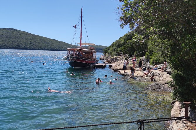 Fish Picnic excursion on Kristofor boat - Scenic Views of the West Coast of Istria
