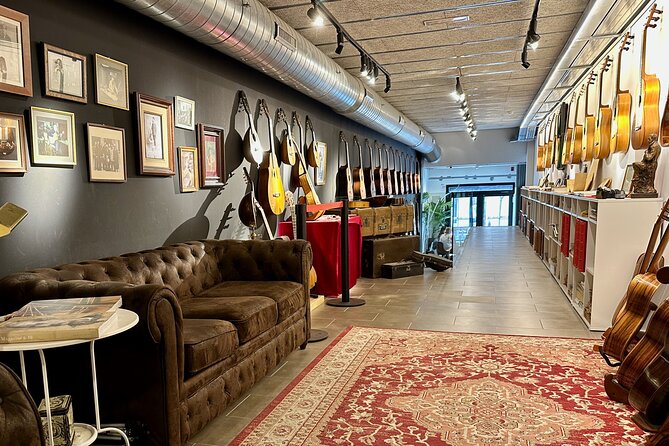 Flamenco Casa Sors & Guitar Museum with Optional Drink or Dinner - The Guided Tour of the Barcelona Guitar Museum