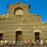 Florence: 2.5 hour Audio Guided Bike Tour led by Tour Leader - Crossing the Arno River and Visiting Iconic Bridges