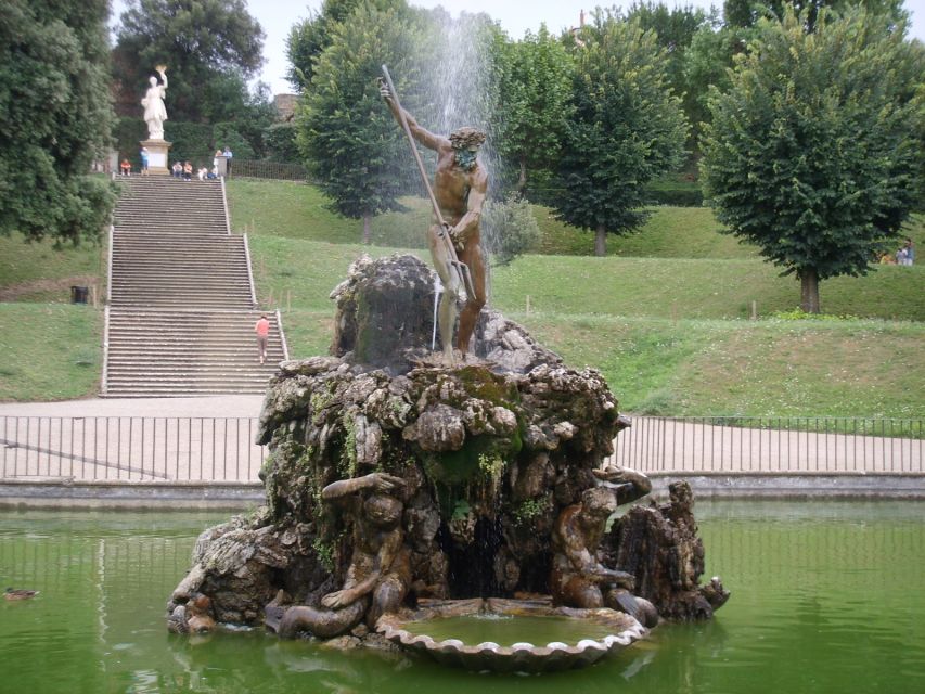 Florence: Boboli The Medici Gardens & Hidden Messages - Iconic Sights of Boboli and Pitti Palace