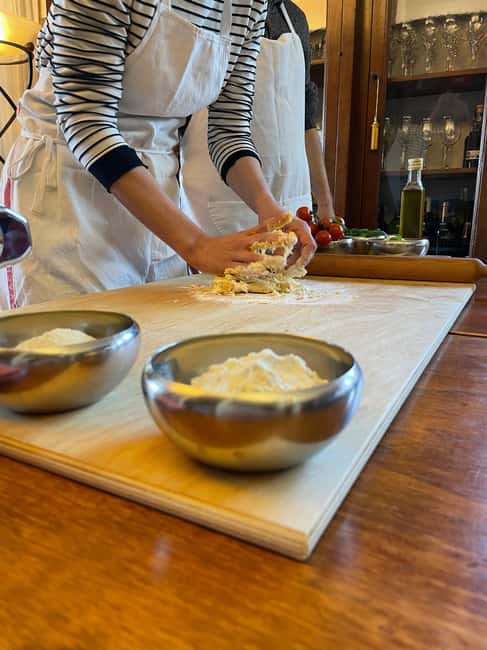 Florence: Cooking class and wine tasting - Unique Location with Stunning Views in Florences Hills