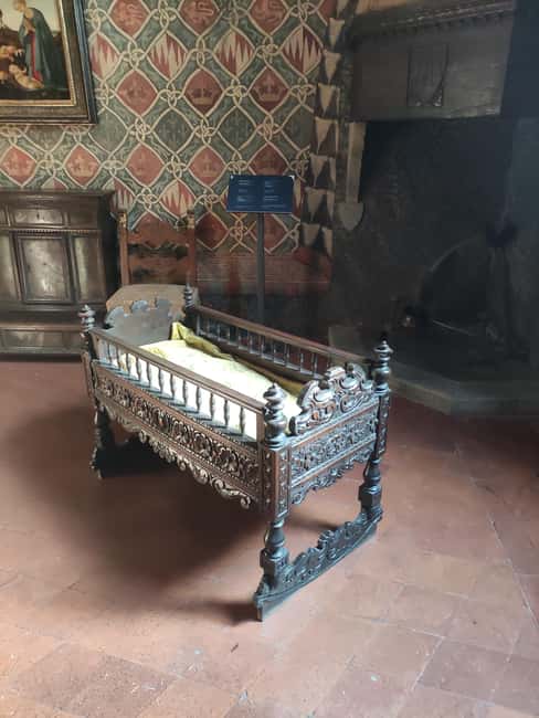 Florence: Explore Medieval Life in an Authentic Home - Comparing Similar Florence Tours