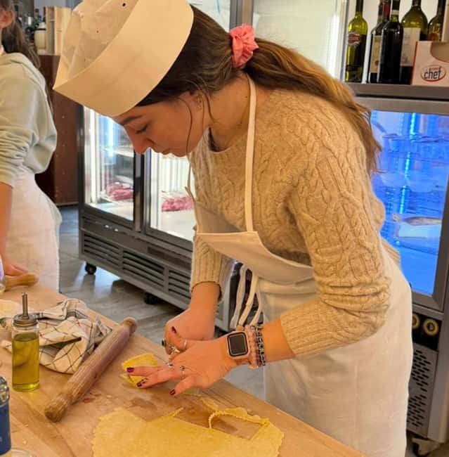 Florence: Family cooking class with fresh pasta and tiramisu - Discover a Family-Friendly Cooking Experience in Florence’s Heart