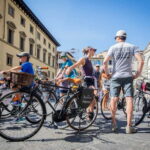 Florence: Guided Bike Tour in Small Group - From Piazza Duomo to Piazza della Signoria